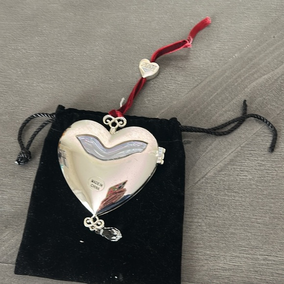 Silver Heart Locket with Tree Design - Picture 3 of 4